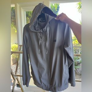 MENS TRAVIS MATTHEW’S JACKET- M